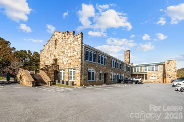 $1,395 | 756 Bailey Street, Mars Hill, NC 28754