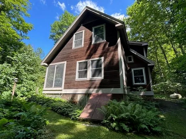 $449,000 | 75 Ledgewood Drive, Randolph, VT 05060