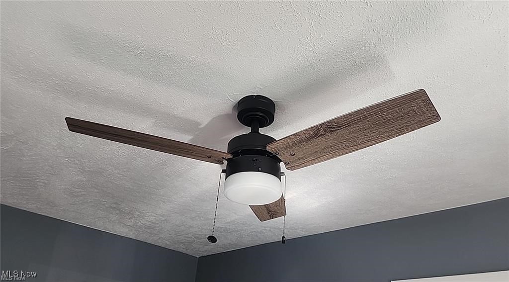 23621 Colbourne Road Euclid, OH 44123 - Photo 5 of 45 View of details