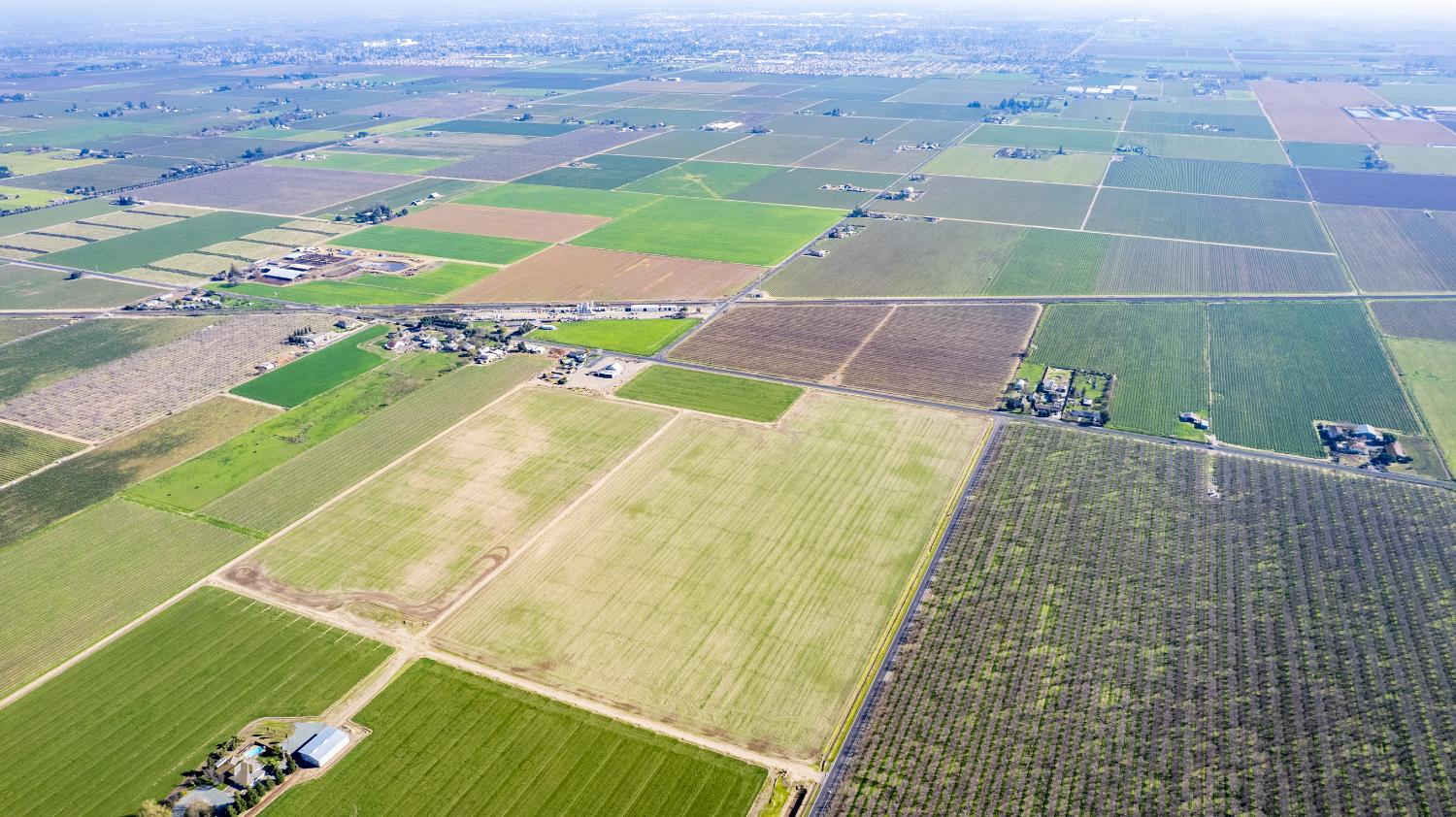 0 13400 N De Vries Road Lodi, CA 95242 - Photo 5 of 8 view of outdoor space with city view
