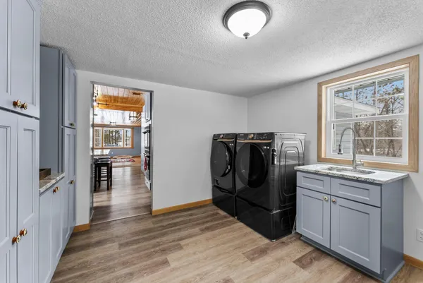 $349,900 | 43704 Co Highway 61, Hinckley, MN 55037