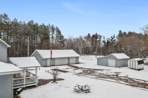 $349,900 | 43704 Co Highway 61, Hinckley, MN 55037