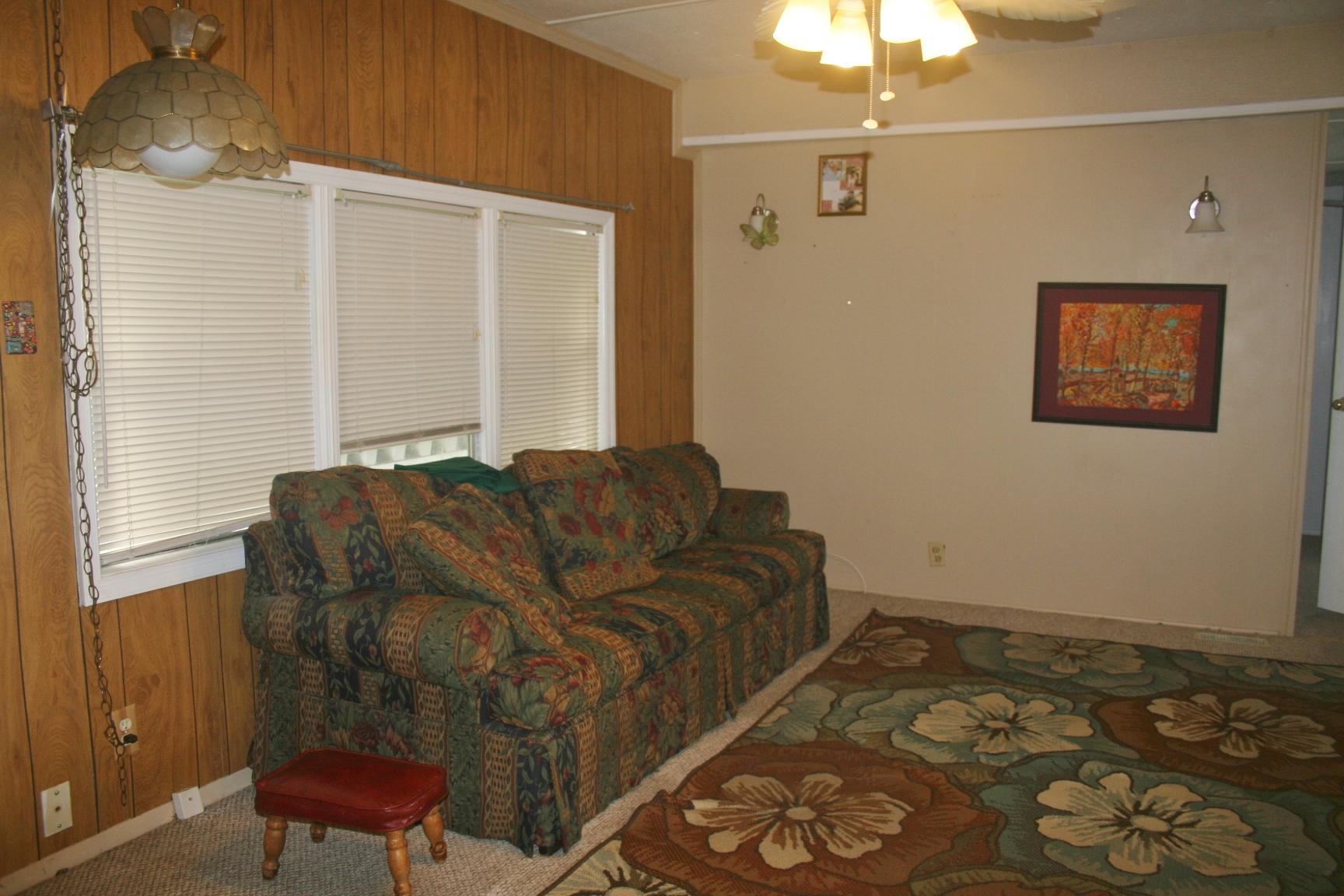 6940 Southeast Ridgeway Terrace Hobe Sound, FL 33455 - Photo 2 of 22 001