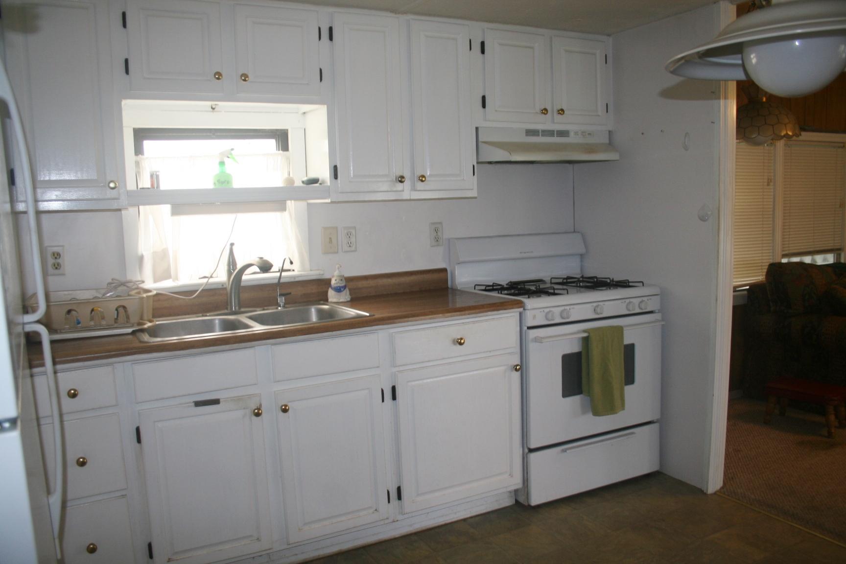 6940 Southeast Ridgeway Terrace Hobe Sound, FL 33455 - Photo 4 of 22 005