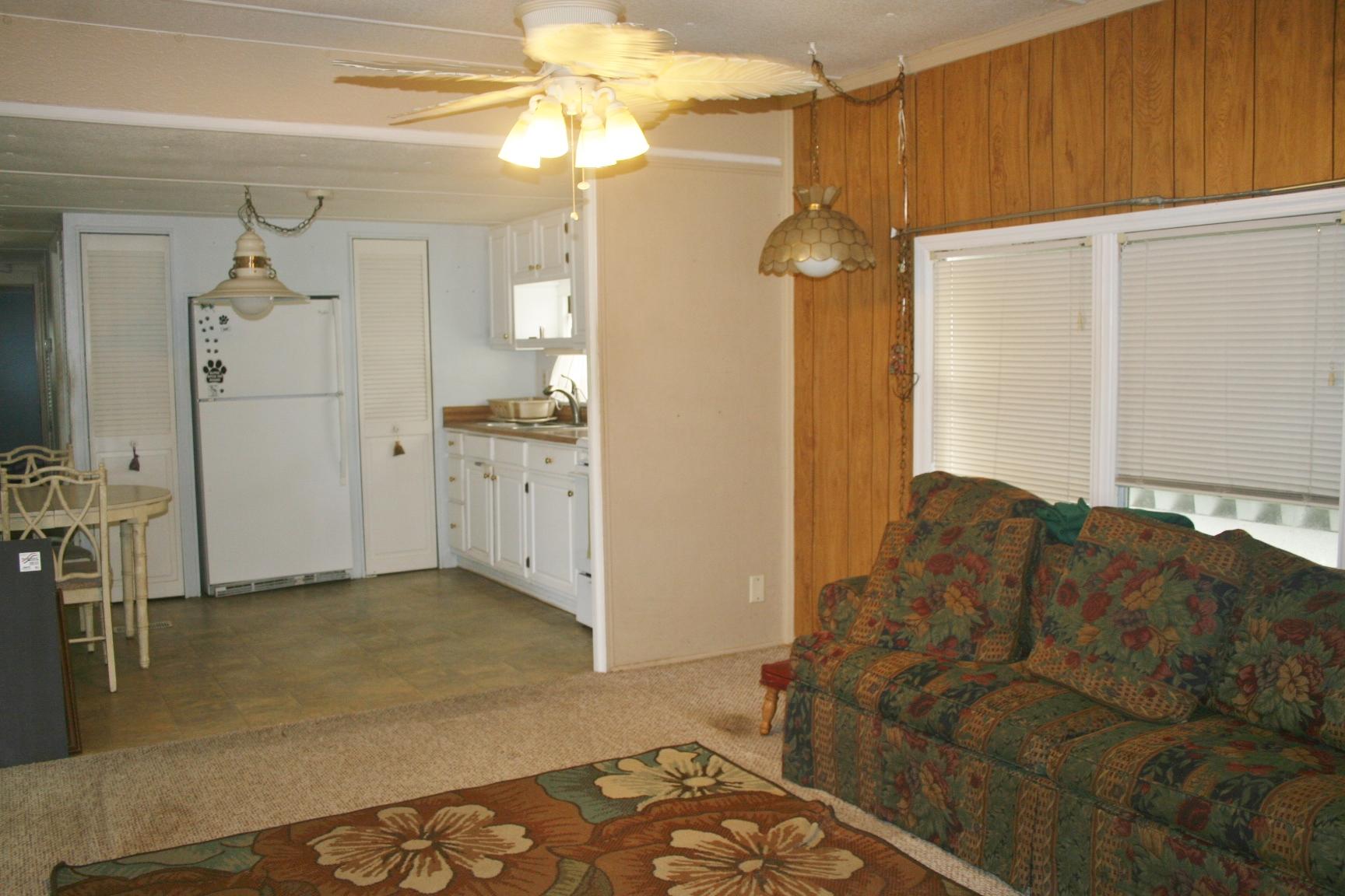 6940 Southeast Ridgeway Terrace Hobe Sound, FL 33455 - Photo 5 of 22 003