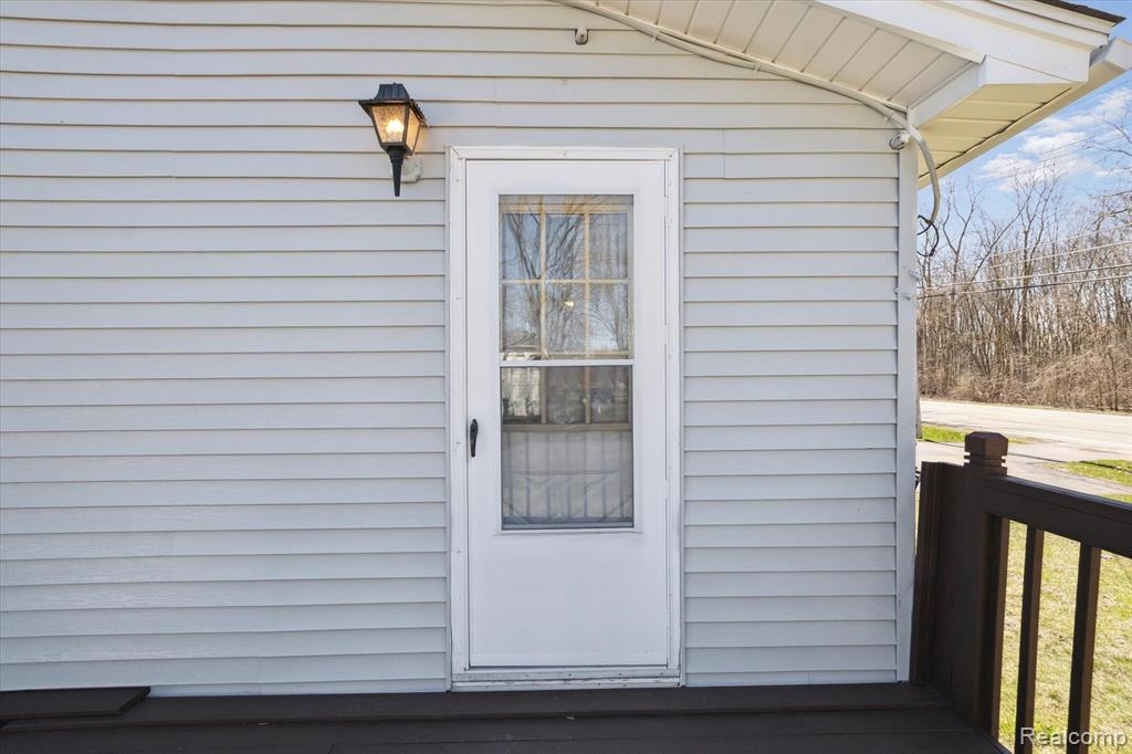 7133 Belleville Road Belleville, MI 48111 - Photo 41 of 48