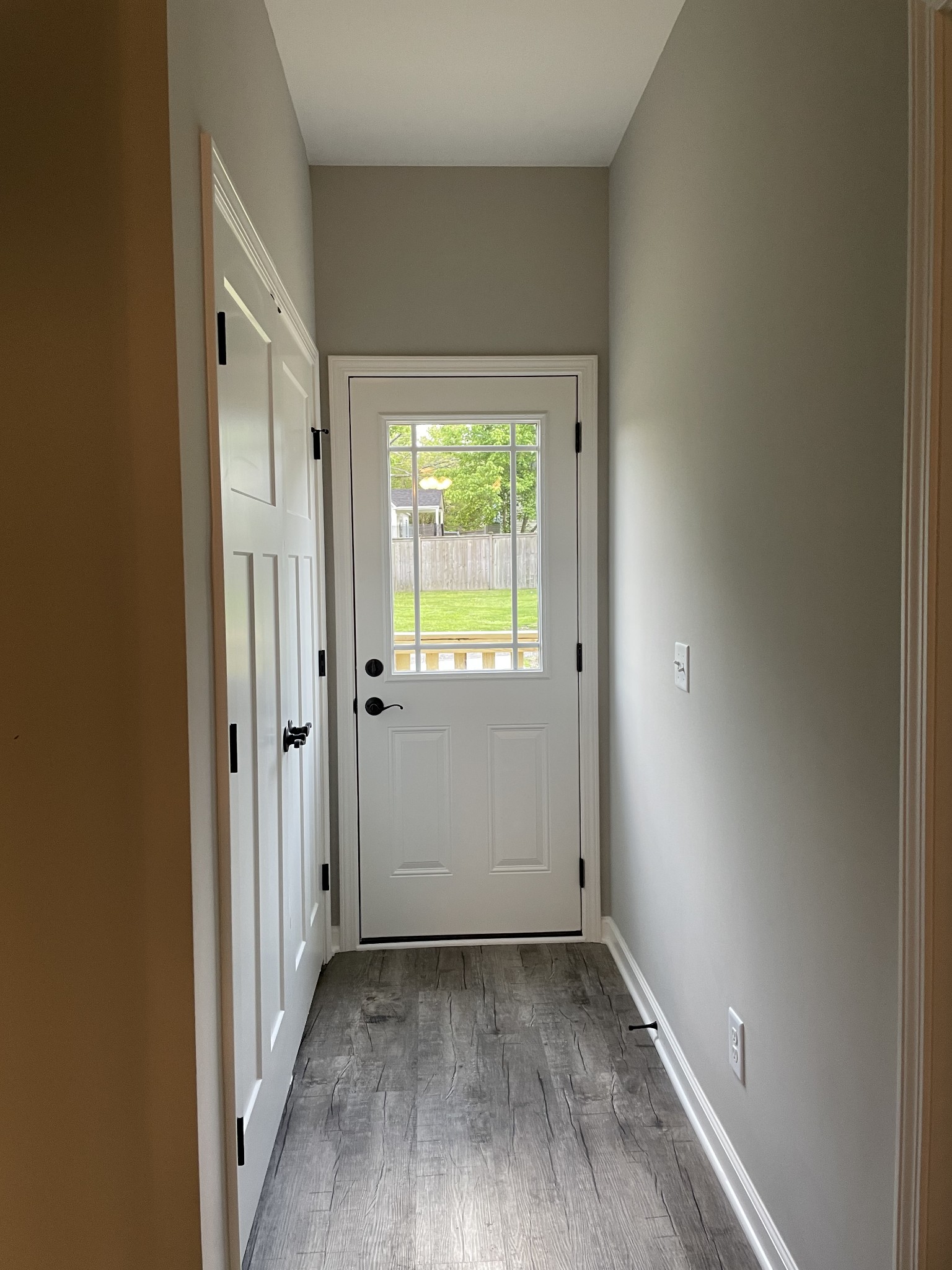 112 Eno Road Dickson, TN 37055 - Photo 7 of 9 Gallery Image 7