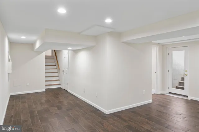 $3,700 | 17004 Cashell Road, Rockville, MD 20853