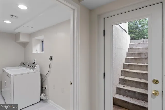 $3,700 | 17004 Cashell Road, Rockville, MD 20853