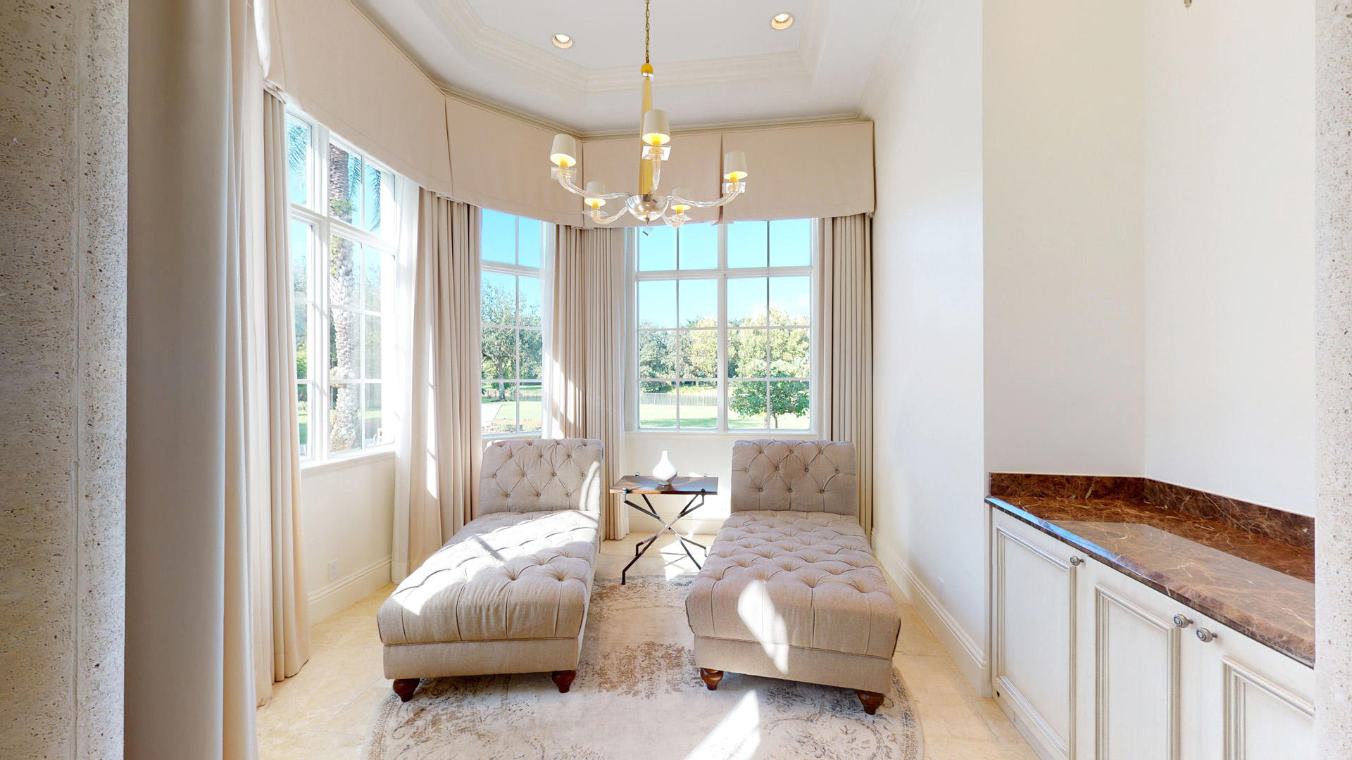 17130 Ave Le Rivage Boca Raton, FL 33496 - Photo 19 of 38 MASTER_BED_LOUNGE