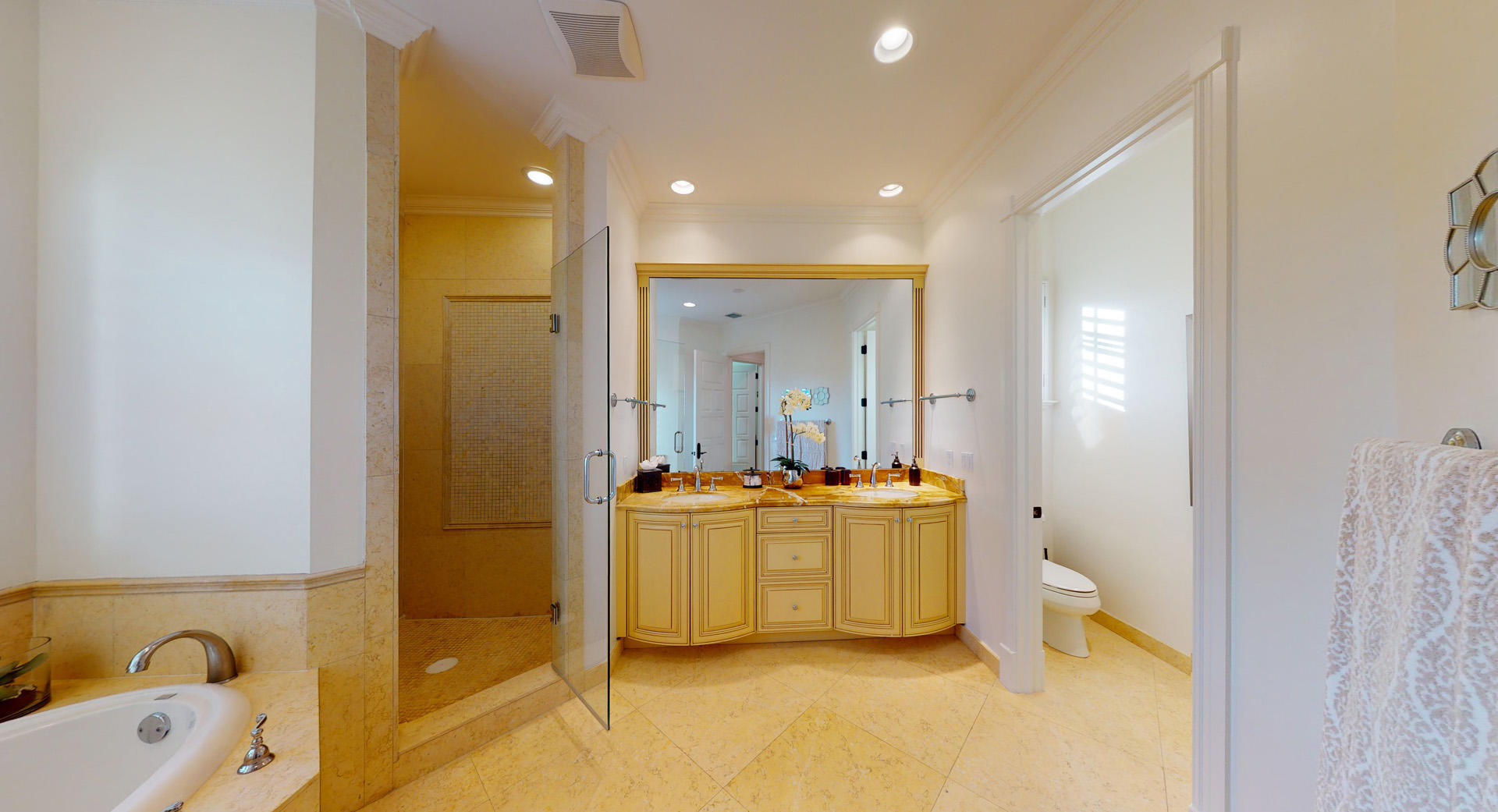 17130 Ave Le Rivage Boca Raton, FL 33496 - Photo 20 of 38 MASTER_BATH