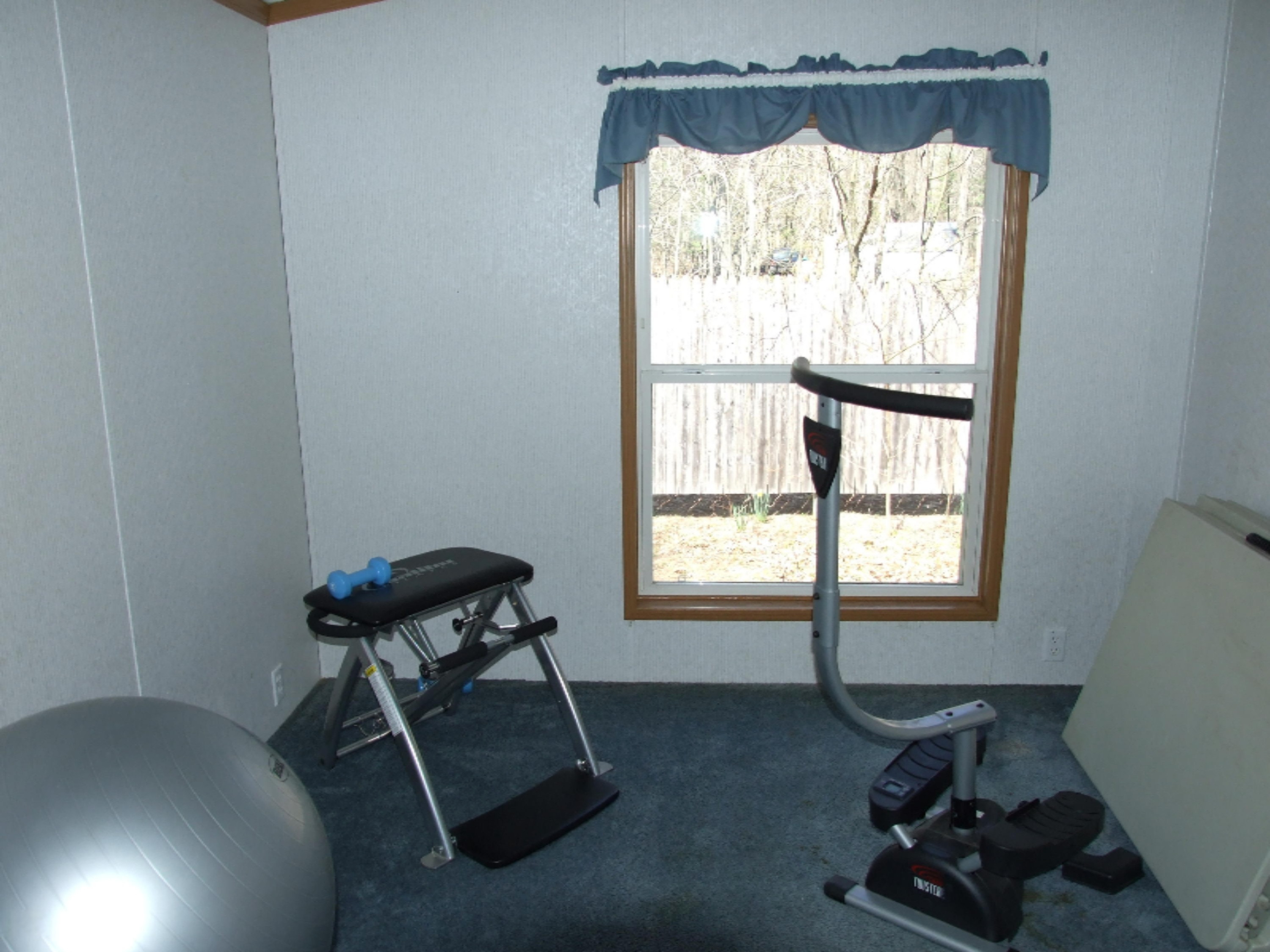 2689 Strand Road Muskegon, MI 49445 - Photo 26 of 27 2006-01-01 21.46.12