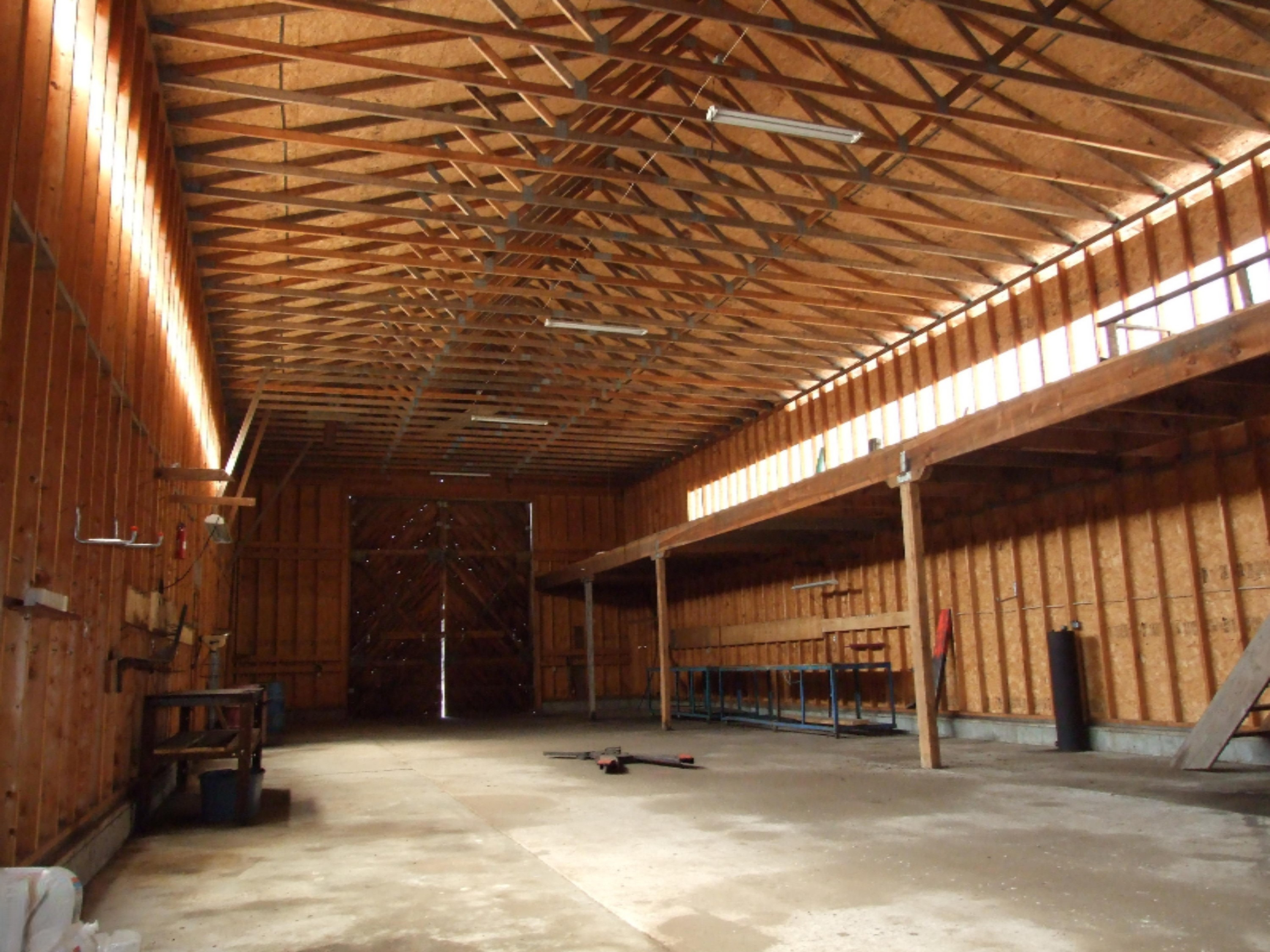2689 Strand Road Muskegon, MI 49445 - Photo 7 of 27 2006-01-01 21.39.35