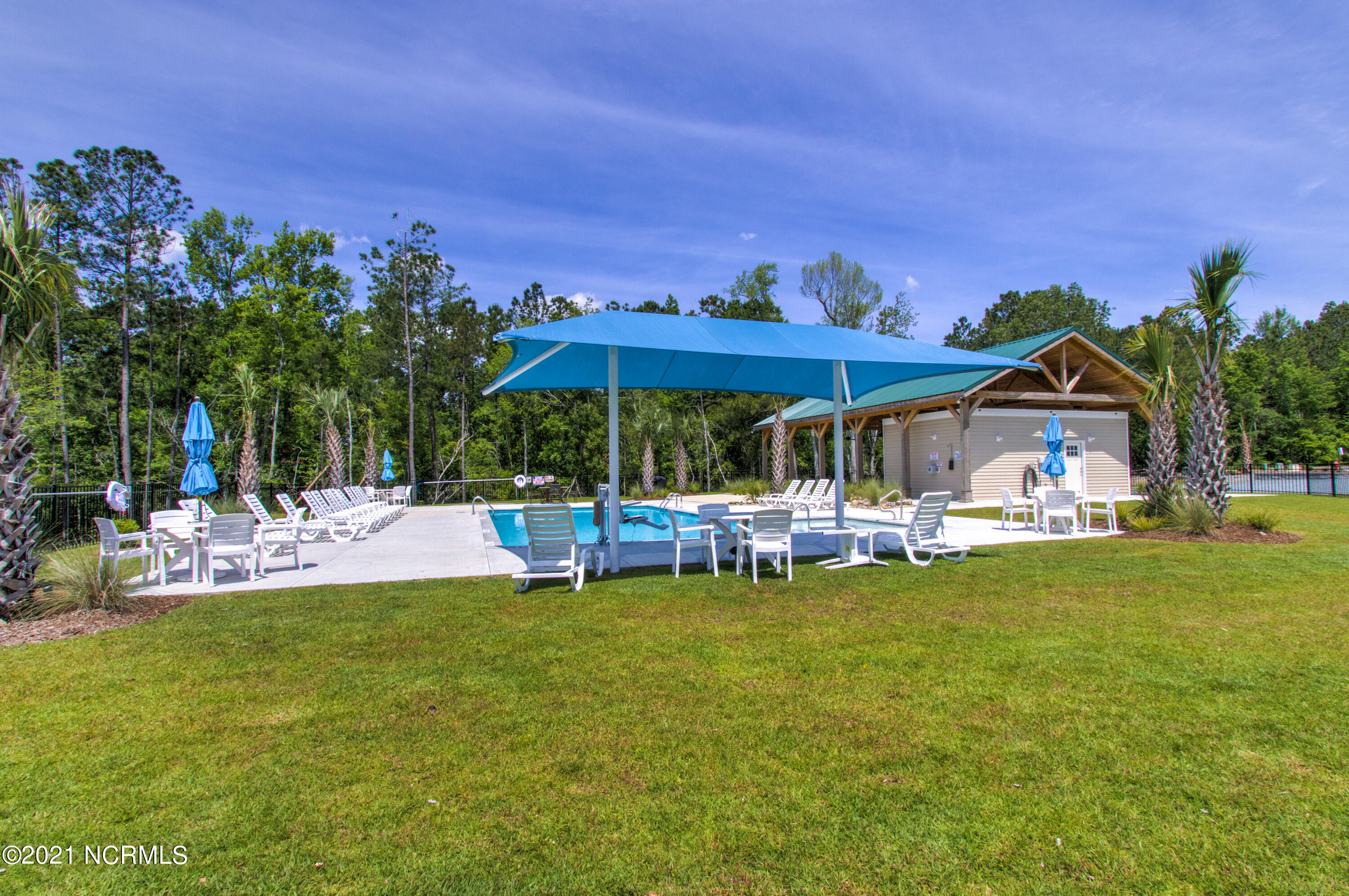 602 Trellis Road Hampstead, NC 28443 - Photo 55 of 65 Arbor Pool-8