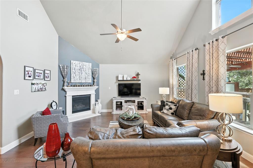 423 Hackworth Street Roanoke, TX 76262 - Photo 12 of 40