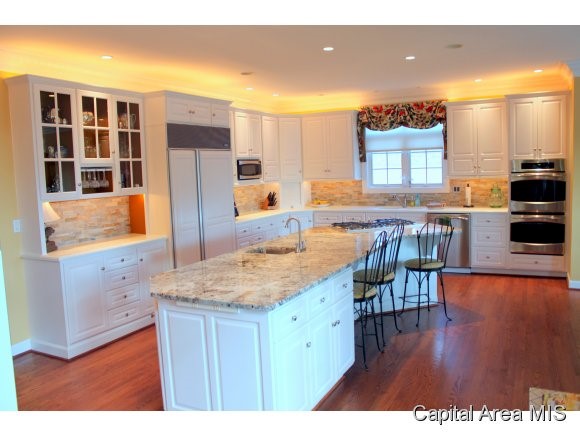 5113 Eagle Ridge Springfield, IL 62711 - Photo 3 of 24