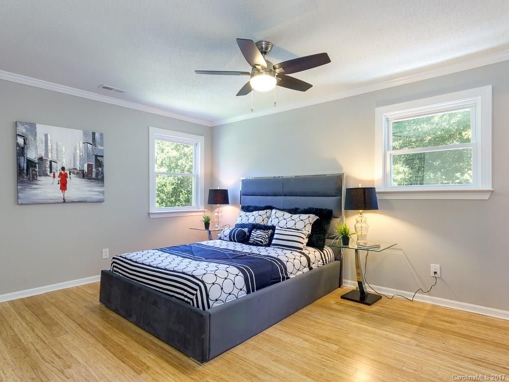 6041 Windjammer Drive Tega Cay, SC 29708 - Photo 11 of 23 Gallery Image 11
