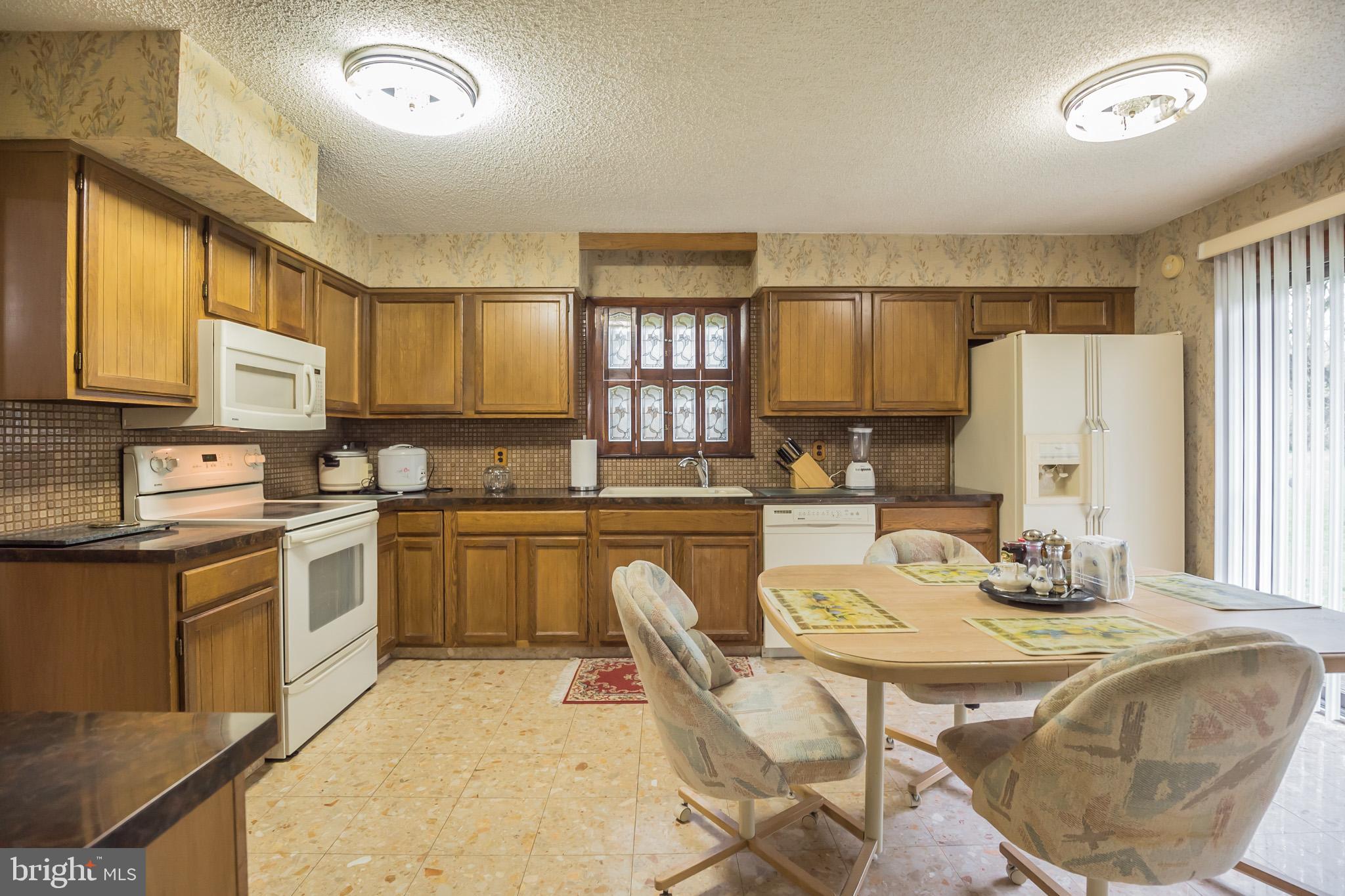 622 Ashton Road Bensalem, PA 19020 - Photo 14 of 29 Gallery Image 14