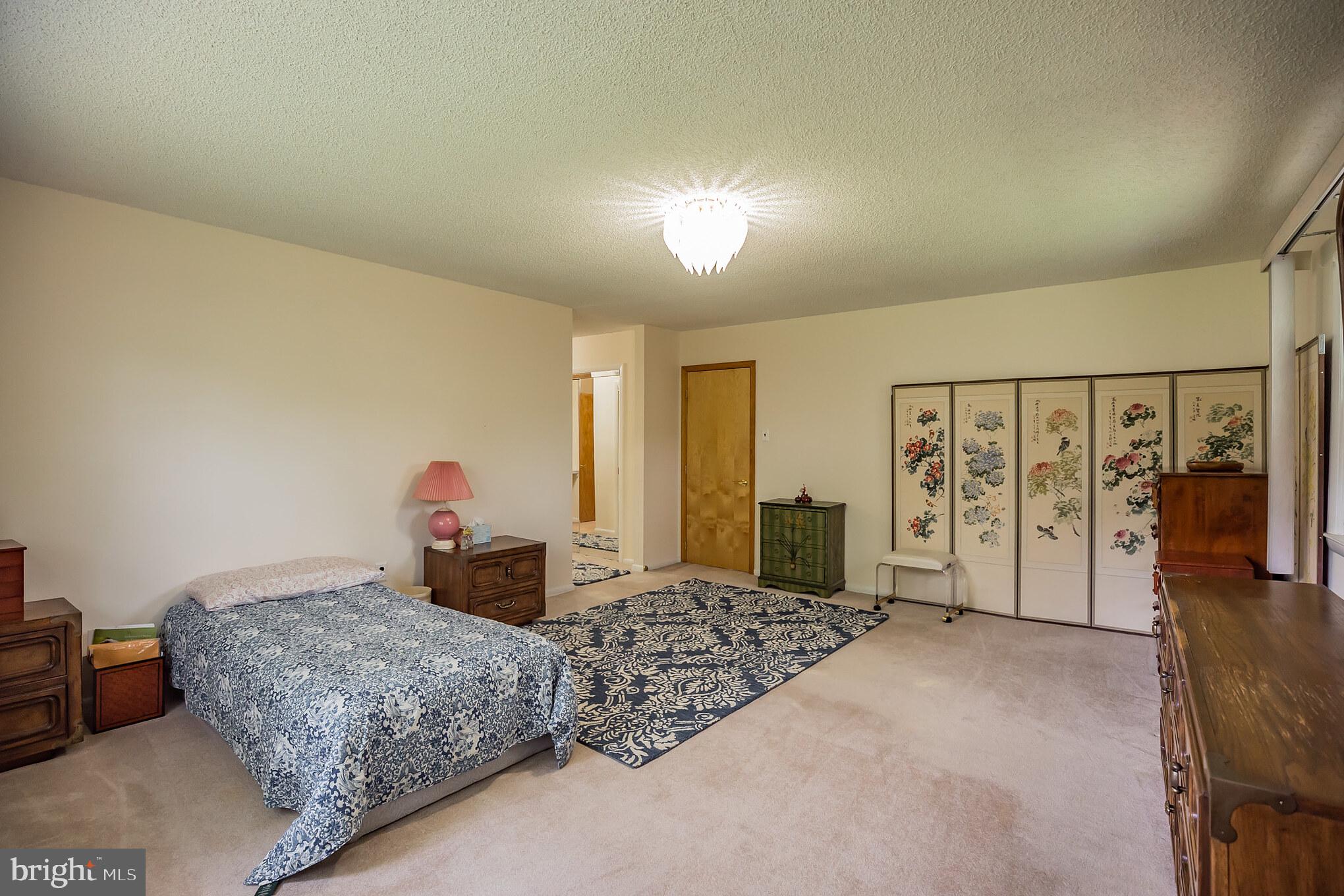 622 Ashton Road Bensalem, PA 19020 - Photo 19 of 29 Gallery Image 19