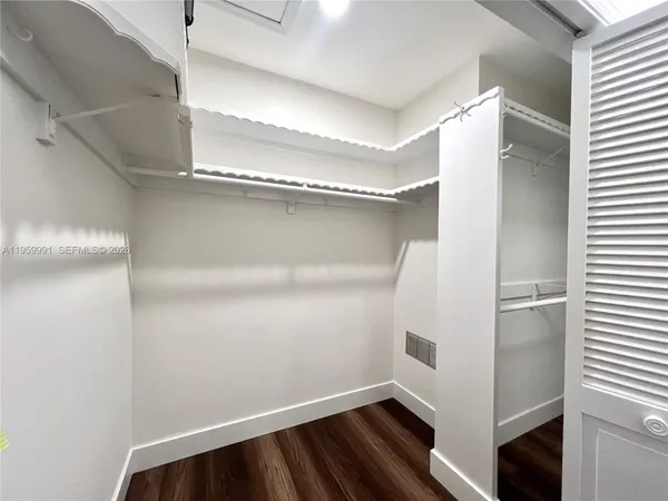 $8,950 | 4350 Palmarito Street, Coral Gables, FL 33146