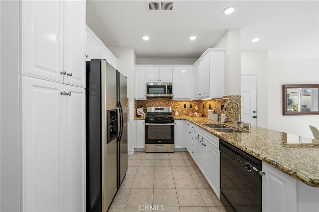 3652 Jetty Point Carlsbad, CA 92010 - Photo 14 of 46