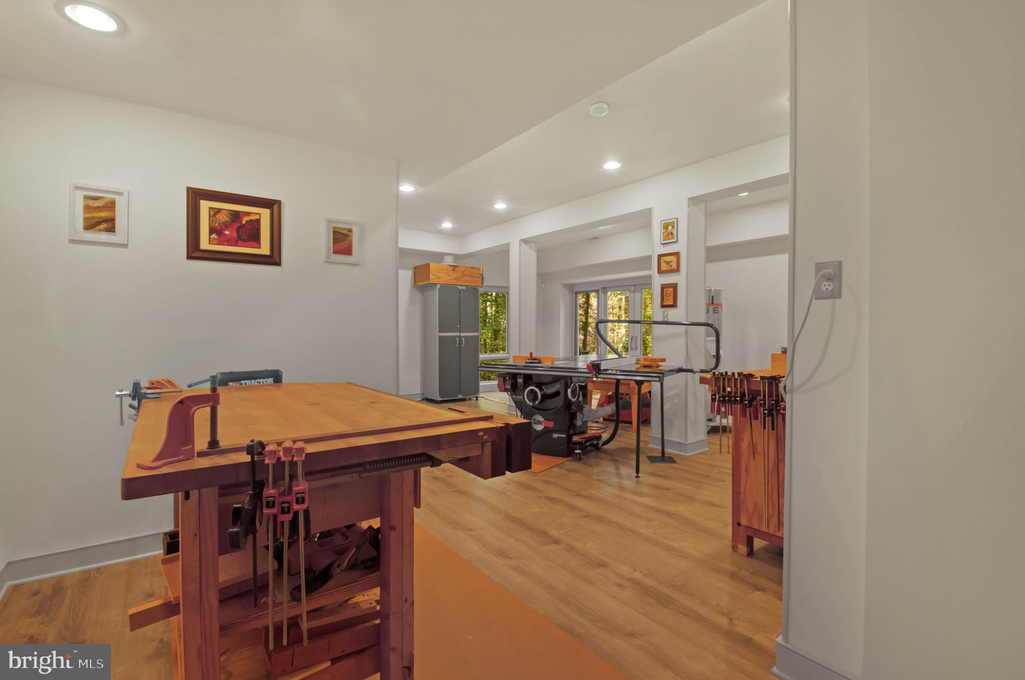 201 Biggs Purchase Lane Lothian, MD 20711 - Photo 35 of 42 a view of a room with furniture and window