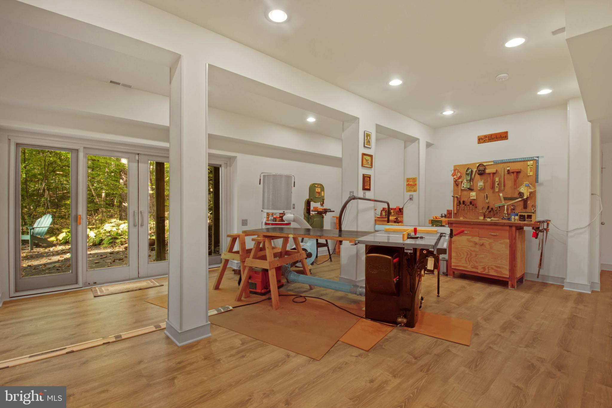 201 Biggs Purchase Lane Lothian, MD 20711 - Photo 36 of 42 a view of a living room and dining room