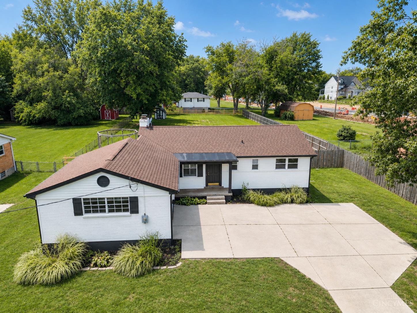 12175 Snider Road Cincinnati, OH 45249 - Photo 2 of 41