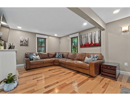 44 Chestnut Road Dracut, MA 01826 - Photo 15 of 31 Gallery Image 15
