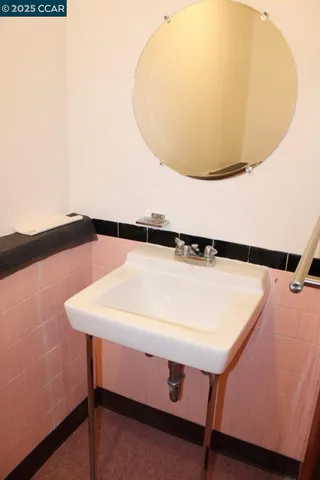 $3,400 | 6775 Kenilworth Avenue, El Cerrito, CA 94530