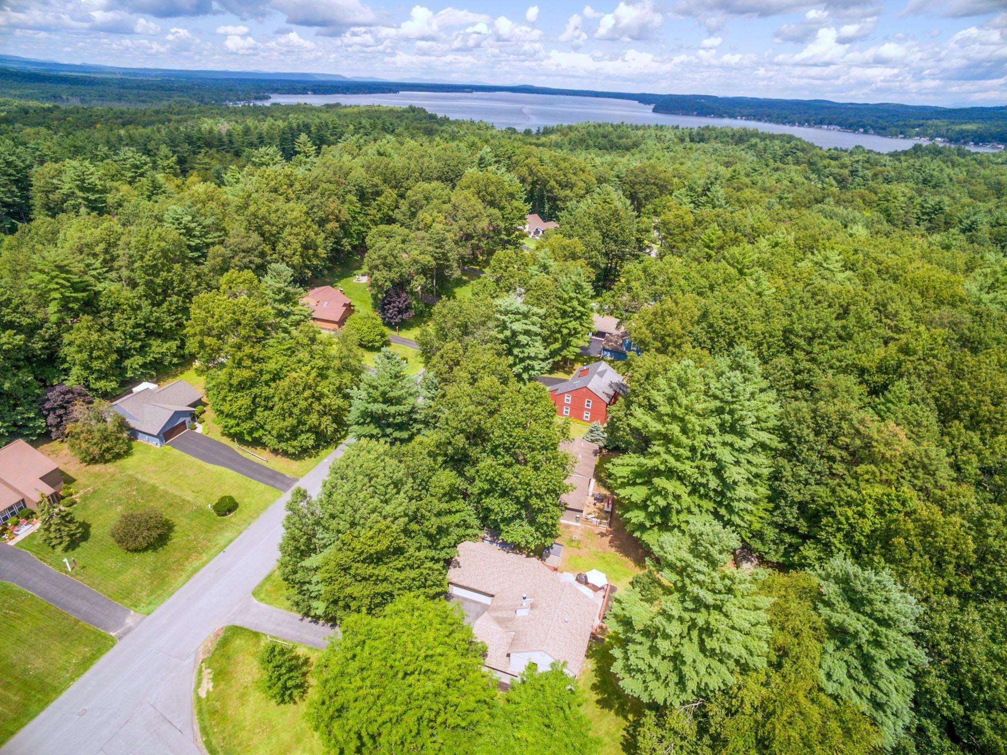 2 Glade Mallow Road Malta, NY 12020 - Photo 4 of 49 Photo 4