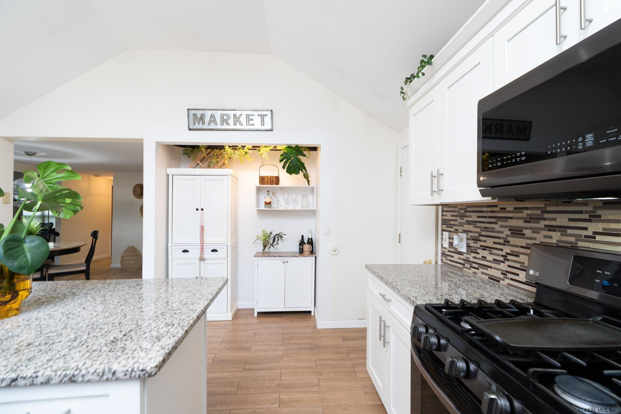 2 Glade Mallow Road Malta, NY 12020 - Photo 10 of 49 Photo 10