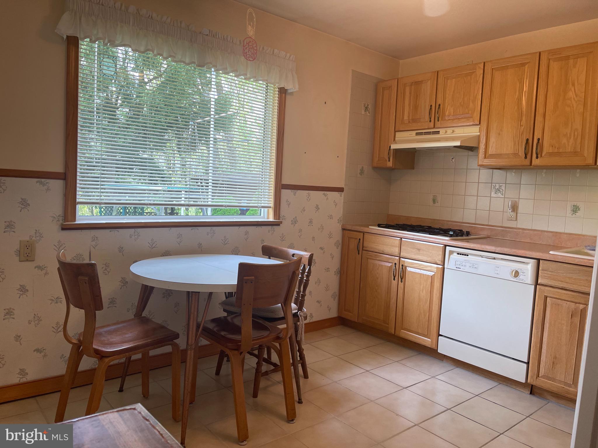 309 Hammershire Road Reisterstown, MD 21117 - Photo 2 of 22 Gallery Image 2