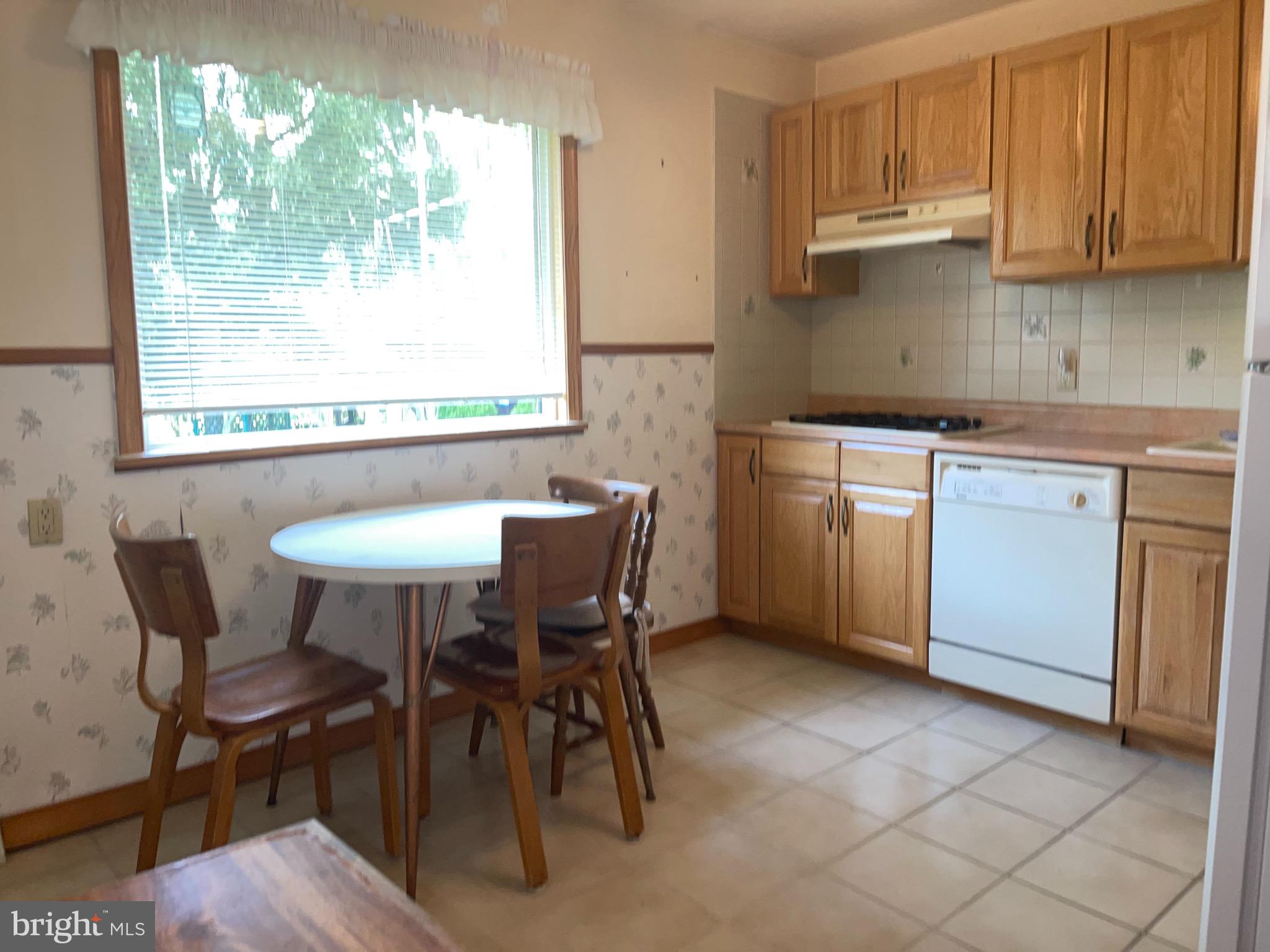 309 Hammershire Road Reisterstown, MD 21117 - Photo 3 of 22 Gallery Image 3