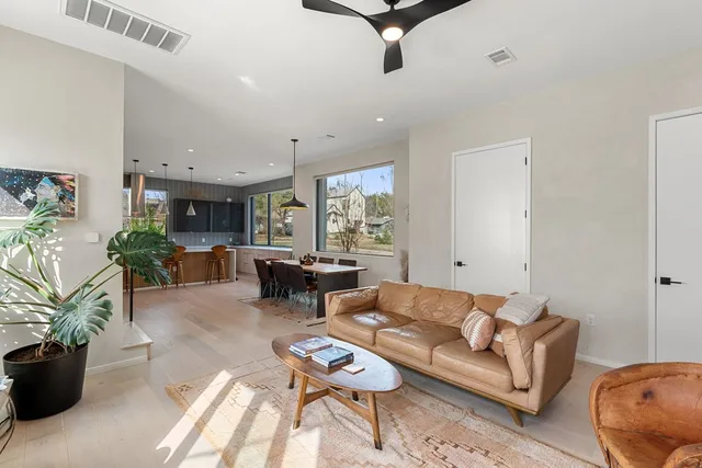 $825,000 | 4717 Mt Vernon Drive, Unit A, Austin, TX 78745