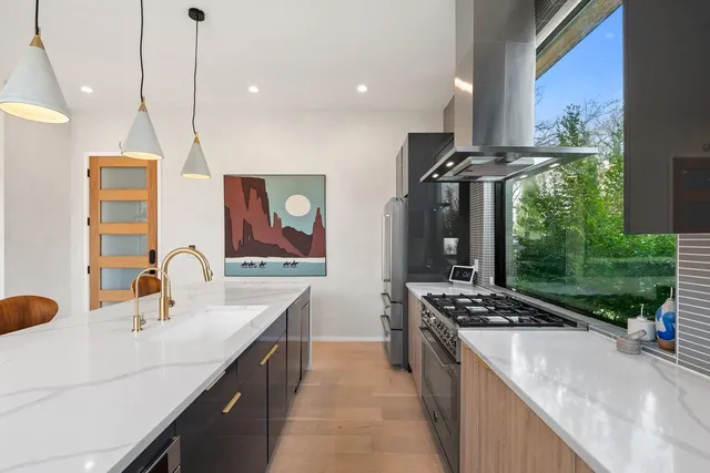 $825,000 | 4717 Mt Vernon Drive, Unit A, Austin, TX 78745