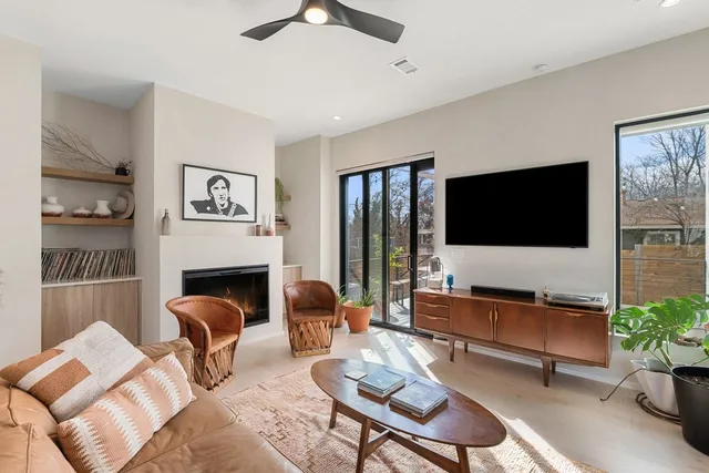 $825,000 | 4717 Mt Vernon Drive, Unit A, Austin, TX 78745