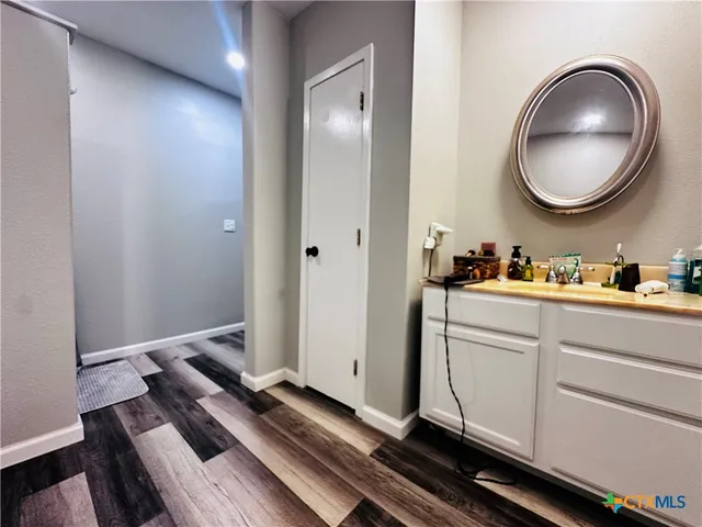 $199,000 | 317 Crittenden Street, Yoakum, TX 77995