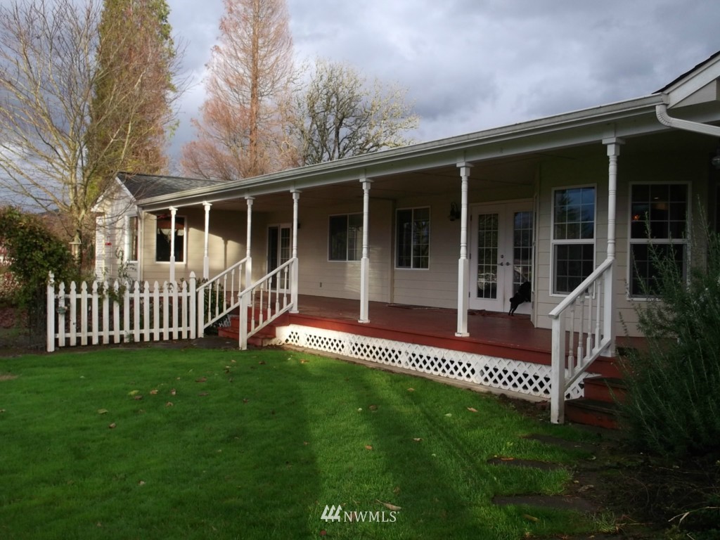 4633 Pleasant Hill Road Kelso, WA 98626 - Photo 6 of 15 Gallery Image 6