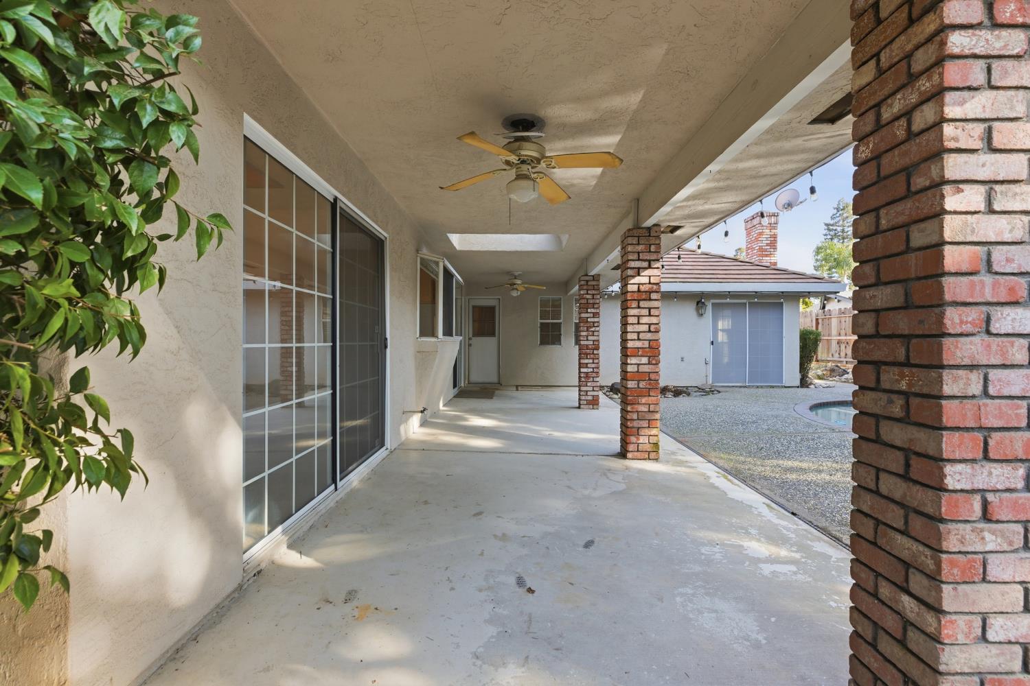 2304 Van Der Goes Way Modesto, CA 95356 - Photo 31 of 42