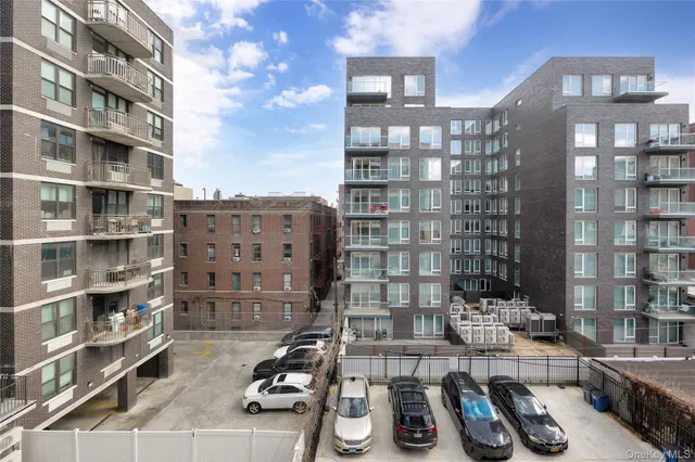 $3,350 | 148-36 89th Avenue, Unit 204 | Jamaica