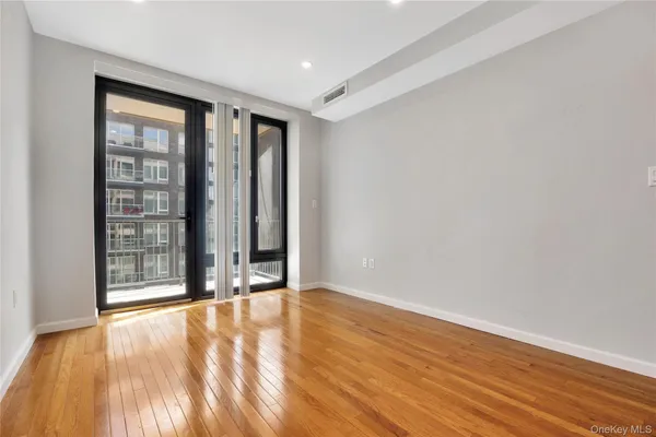 $3,350 | 148-36 89th Avenue, Unit 204 | Jamaica