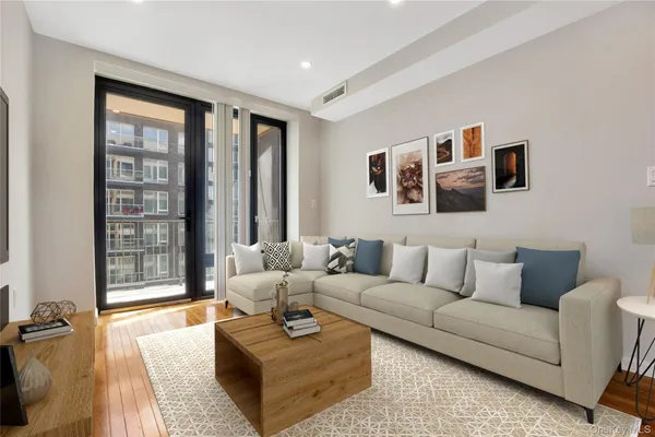 $3,350 | 148-36 89th Avenue, Unit 204 | Jamaica