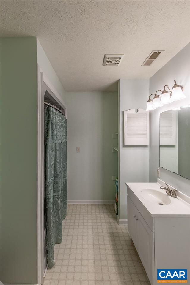 71 Rose Lane Ruckersville, VA 22968 - Photo 29 of 44 Gallery Image 29