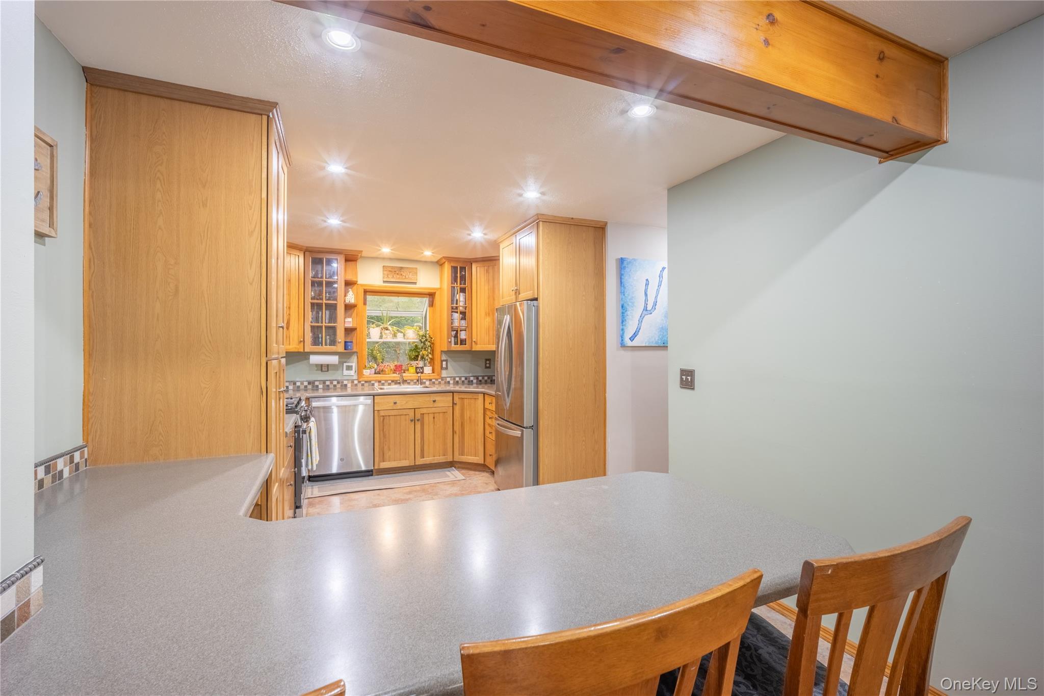 22 Hemlock Court Fishkill, NY 12524 - Photo 10 of 33 Gallery Image 10