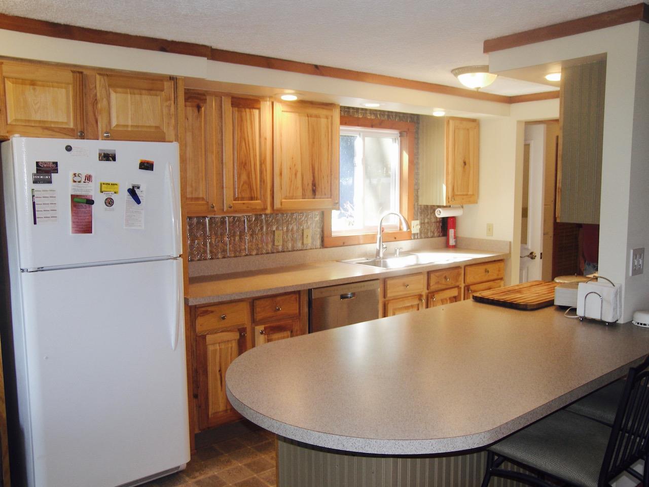 9393 Novak Road Cedar, MI 49621 - Photo 19 of 49 1830897-18.JPG