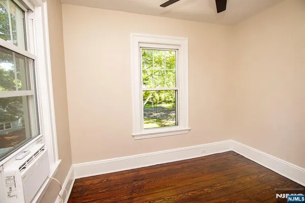 $849,999 | 126 Grant Avenue, Cresskill, NJ 07626