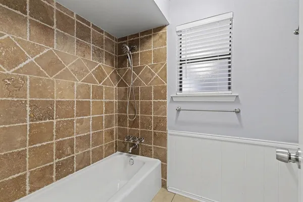 $395,000 | 908 Thoreau Lane, Allen, TX 75002