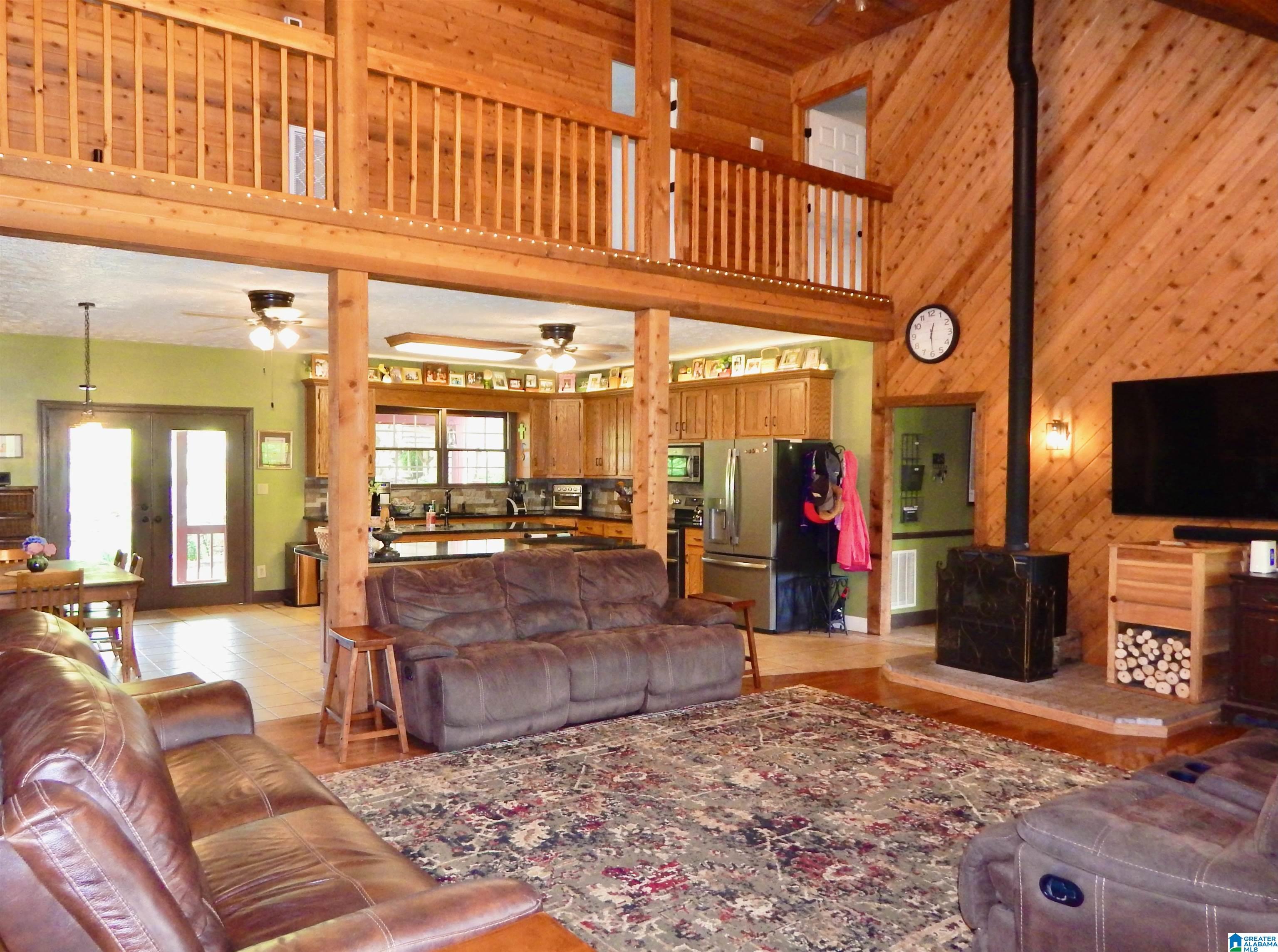 284 Jones Road Anniston, AL 36207 - Photo 12 of 56