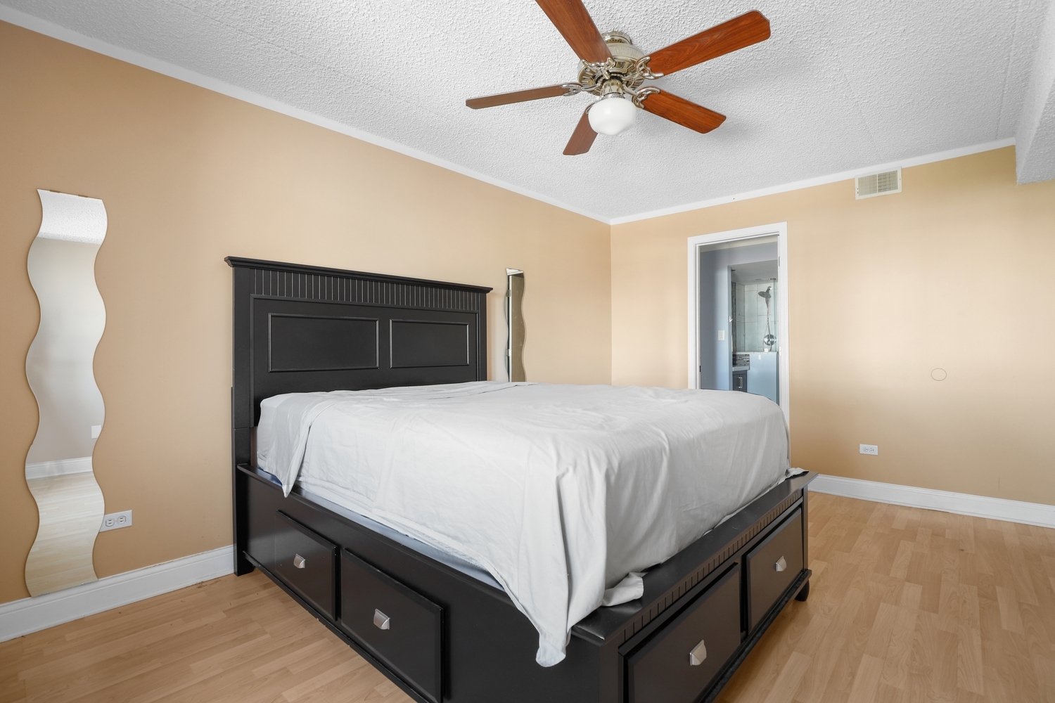 10516 Ridge Cove Drive, Unit 25C Chicago Ridge, IL 60415 - Photo 10 of 17